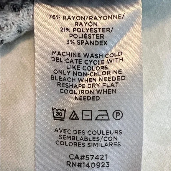 LOFT Gray and White Knit Pajama Set - Picture 6 of 7